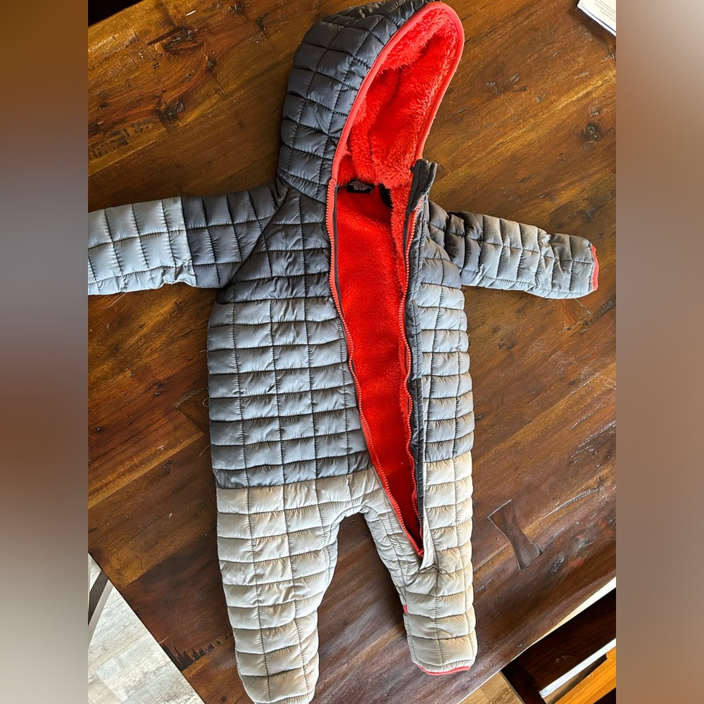 Snozu snowsuit 18 months